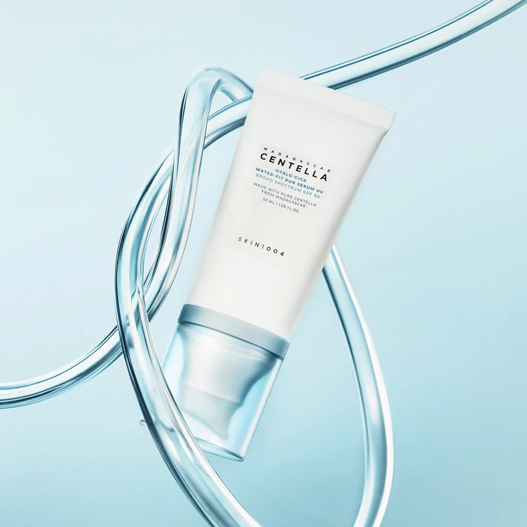 Skin1004 Hyalu-Cica Water-Fit Sun Serum SPF50+ PA++++ - Imagen 5
