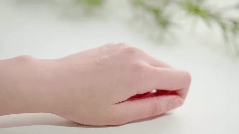 iUNIK Tea Tree Relief Serum - Imagen 3