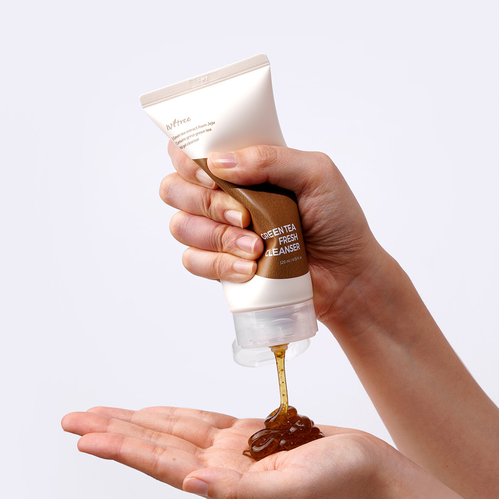 Isntree Green Tea Fresh Cleanser - Imagen 4