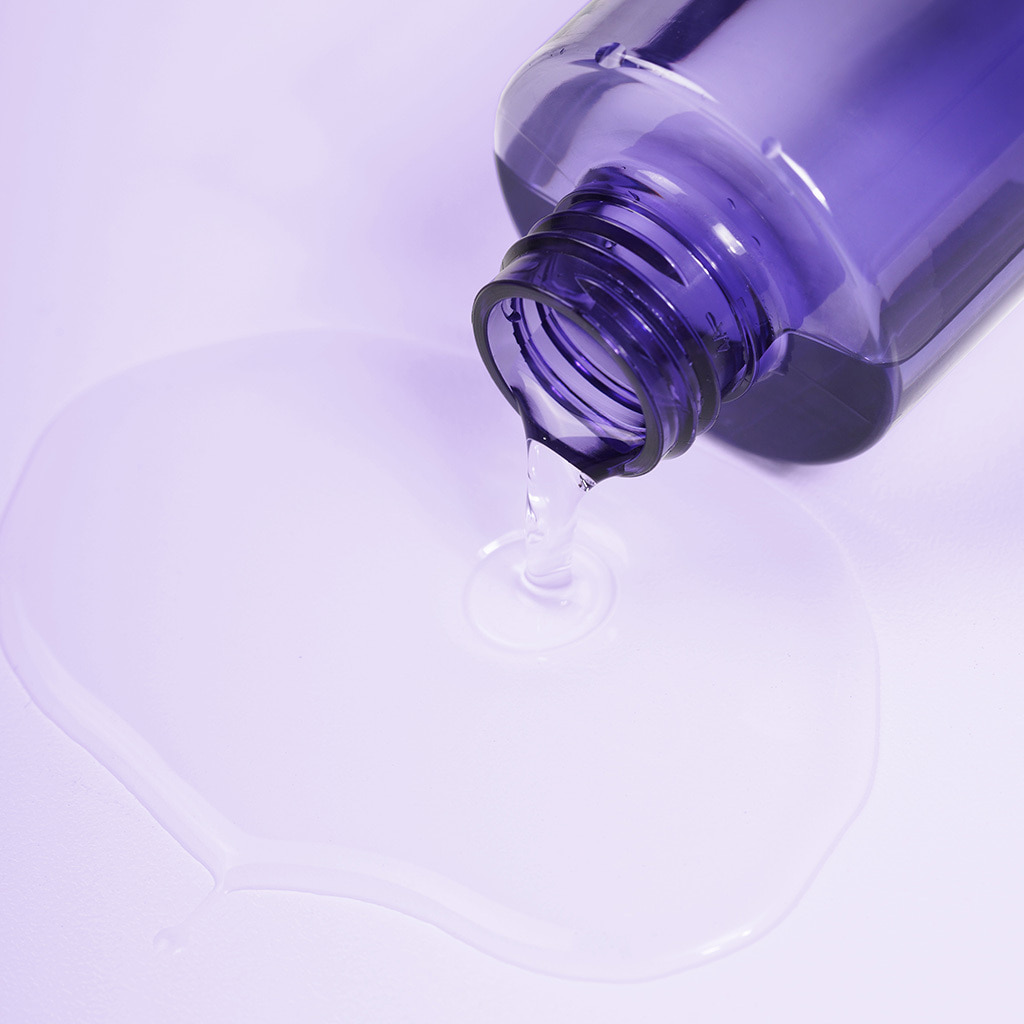 Isntree Onion Newpair Essence Toner - Imagen 3