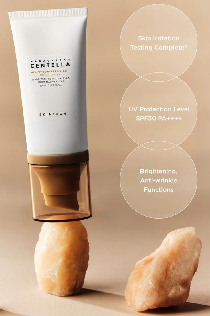Skin1004 - Protector solar SPF30 con textura air-fit ultraligera