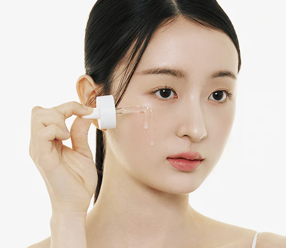 Niacinamide Boosting Shot Ampoule - Aplicación en zona T para poros