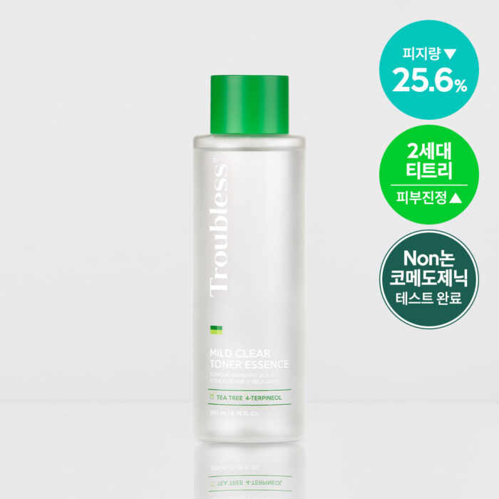 Troubless Mild Clear Toner Essence - Aplicación en rostro para piel grasa