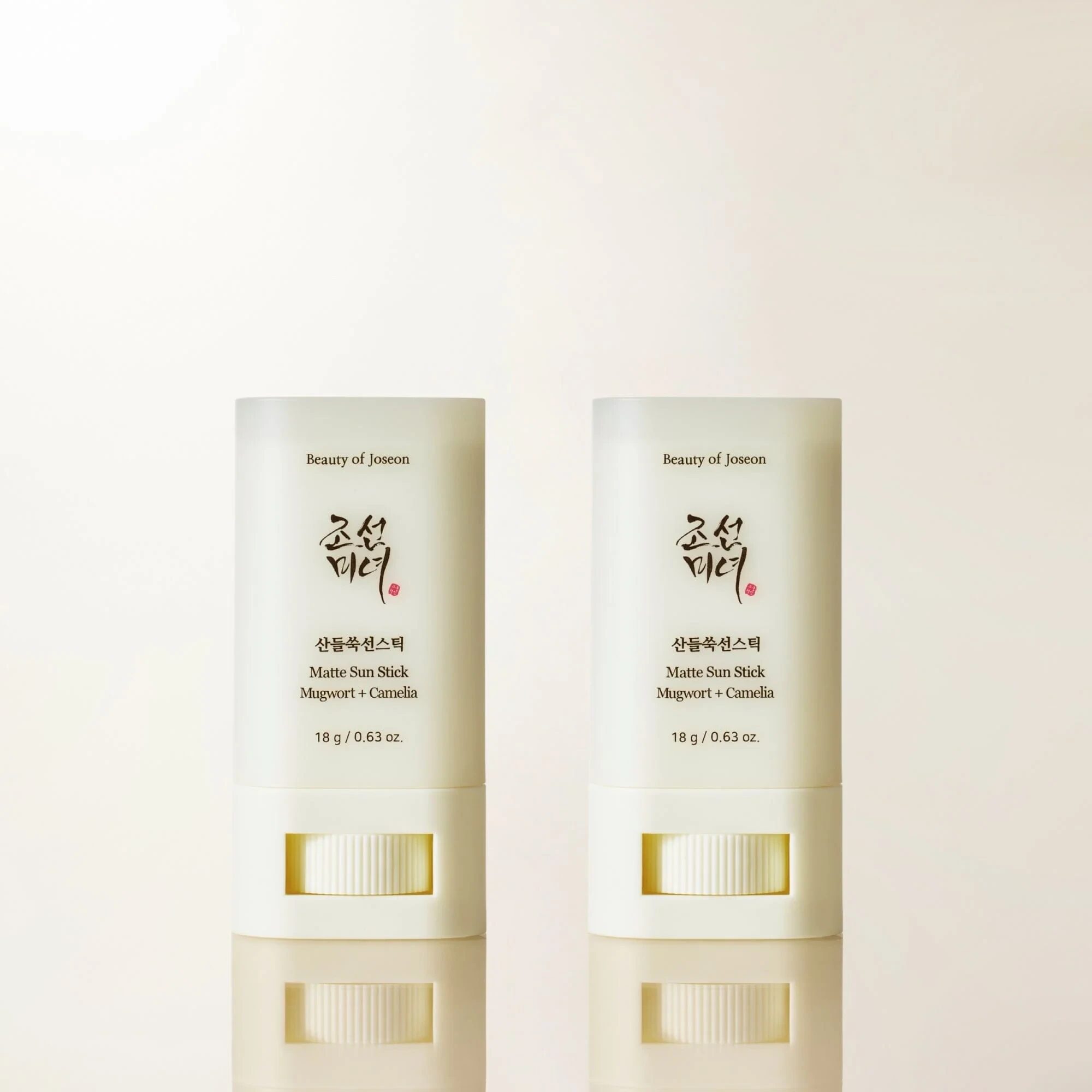 Beauty of Joseon Matte Sun Stick Mugwort + Camelia SPF50+ PA++++ - Textura y detalles
